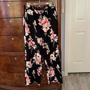 White House Black Market "the Wide Leg" pant